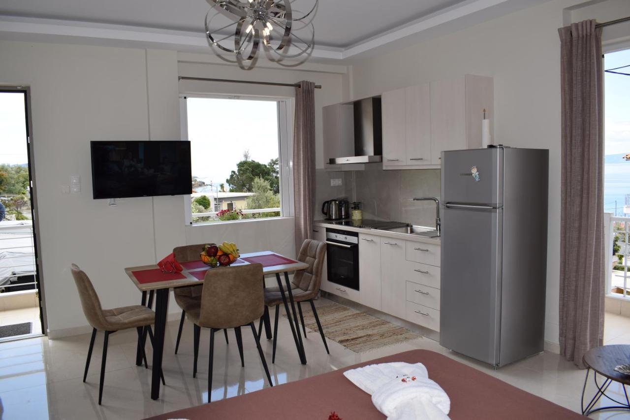 Studio Holiday Kalamata 2 ภายนอก รูปภาพ