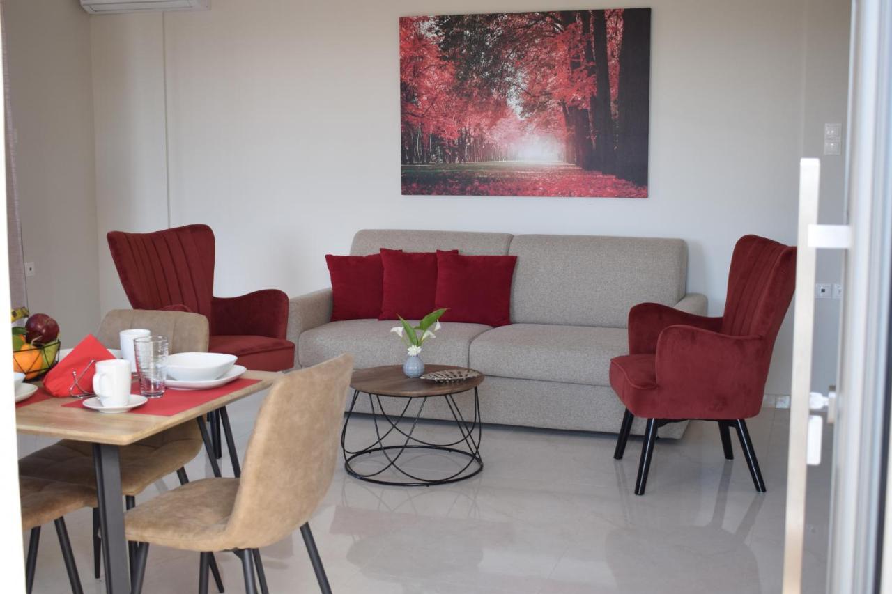 Studio Holiday Kalamata 2 ภายนอก รูปภาพ