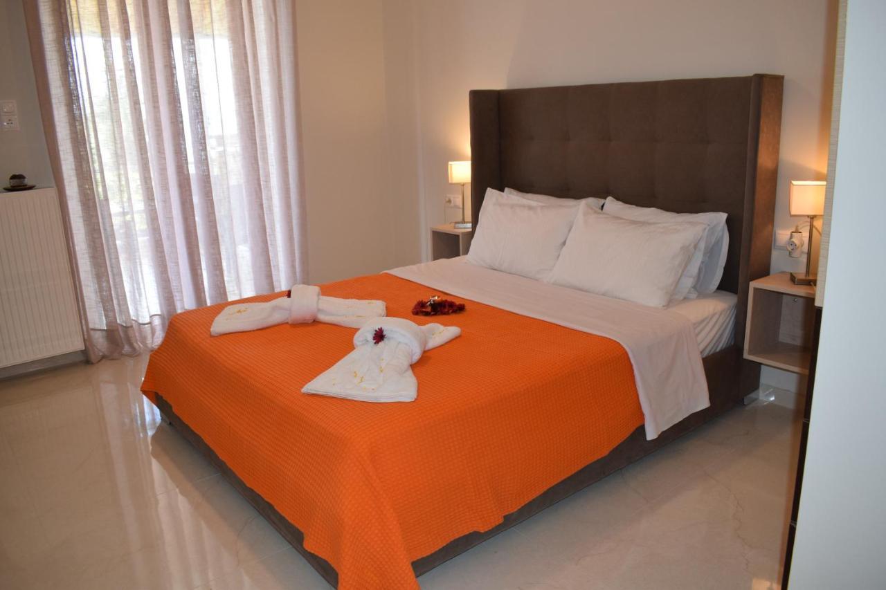 Studio Holiday Kalamata 2 ภายนอก รูปภาพ