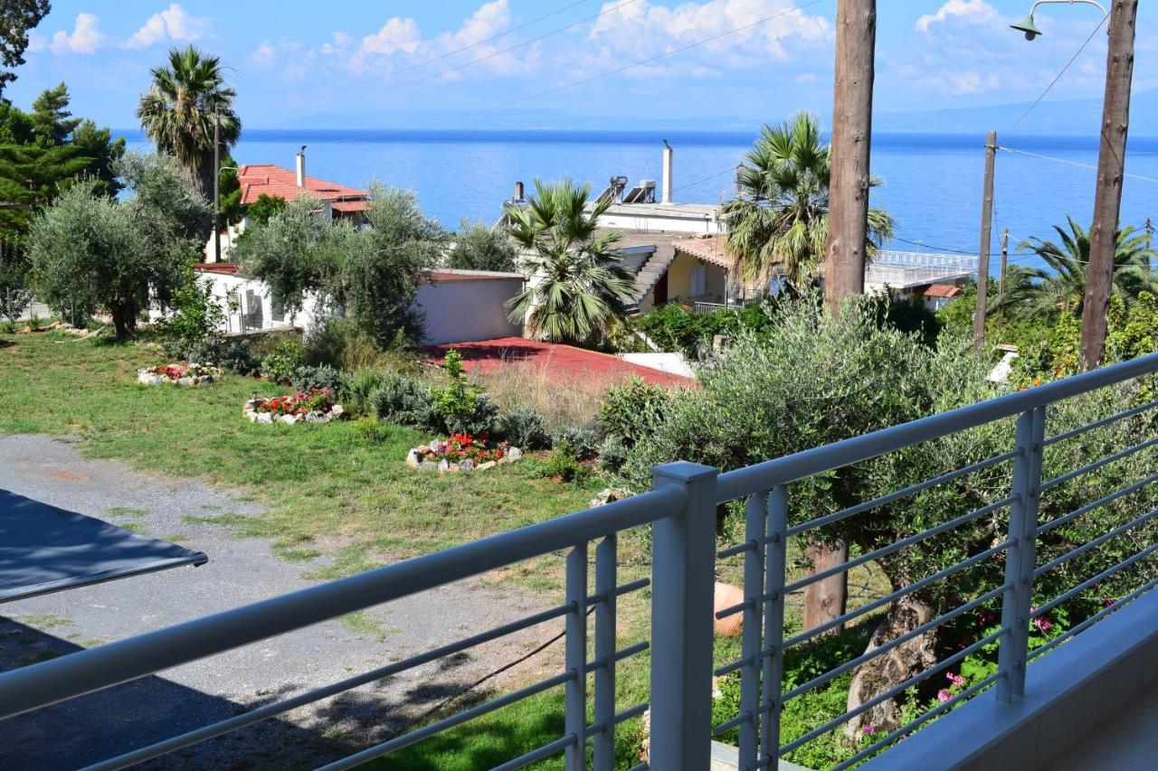 Studio Holiday Kalamata 2 ภายนอก รูปภาพ