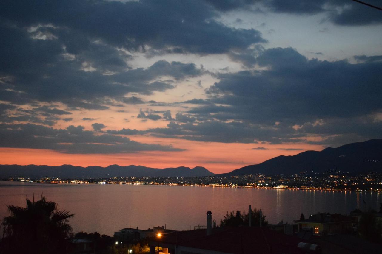 Studio Holiday Kalamata 2 ภายนอก รูปภาพ