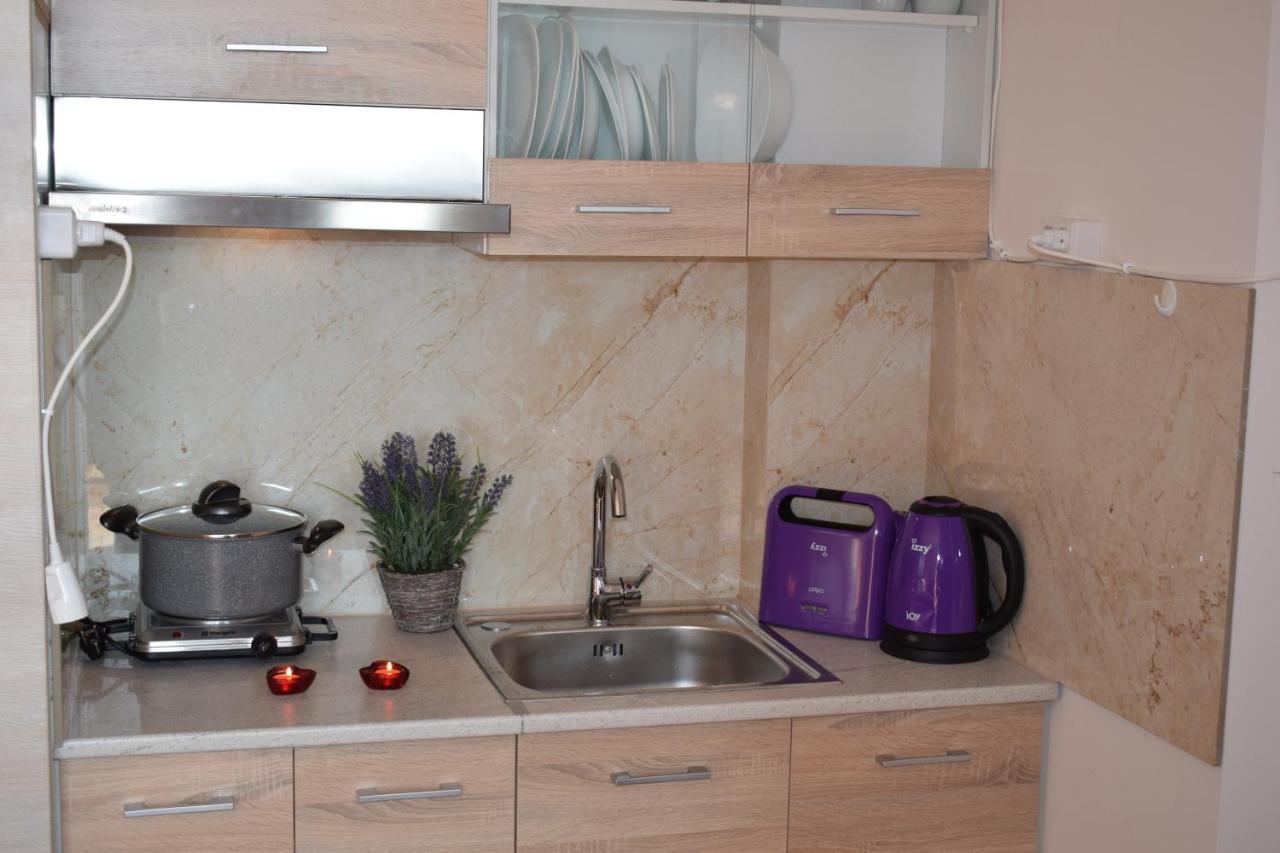 Studio Holiday Kalamata 2 ภายนอก รูปภาพ